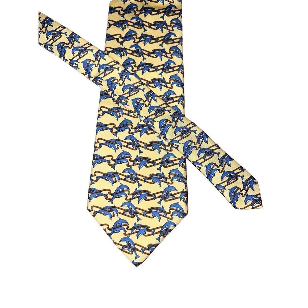 Brooks Brothers Yellow Dolphin Print Handmade 100% Silk Neck Tie